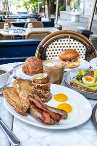 Гостиница Loden Vancouver