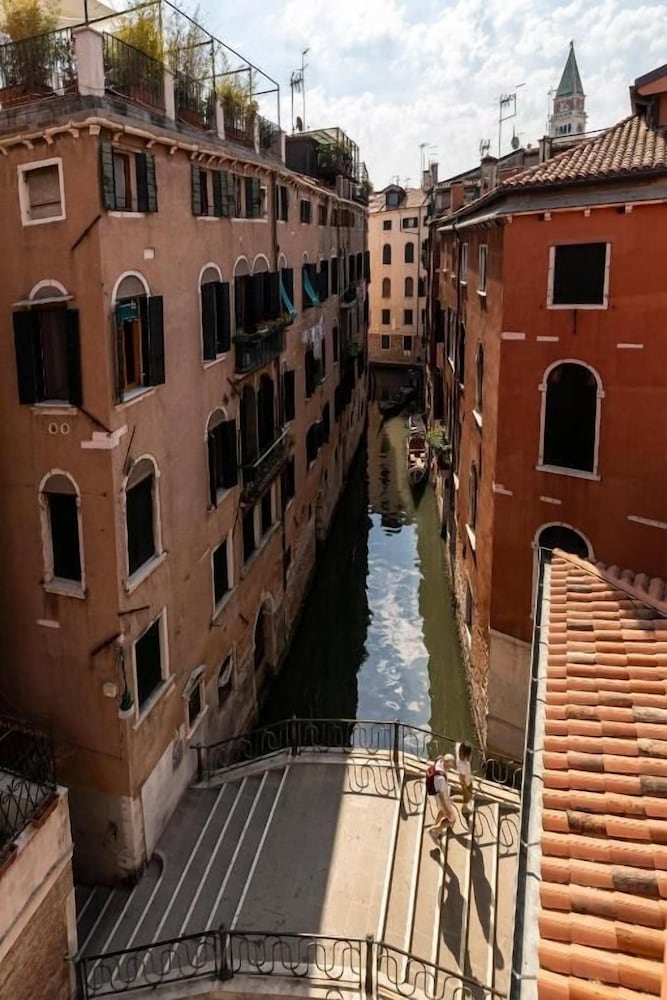 Фото Hotel Bella Venezia