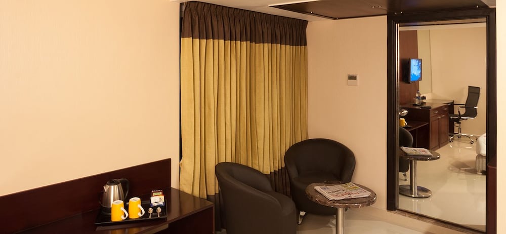 Фото Hotel Himalayaa