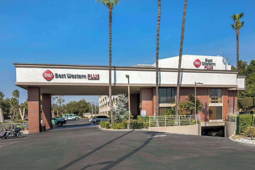 Фото Best Western Plus West Covina Inn