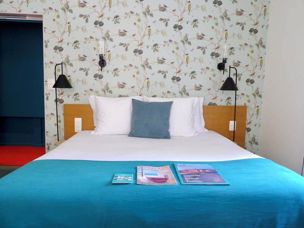 Фото Hotel De La Vallee