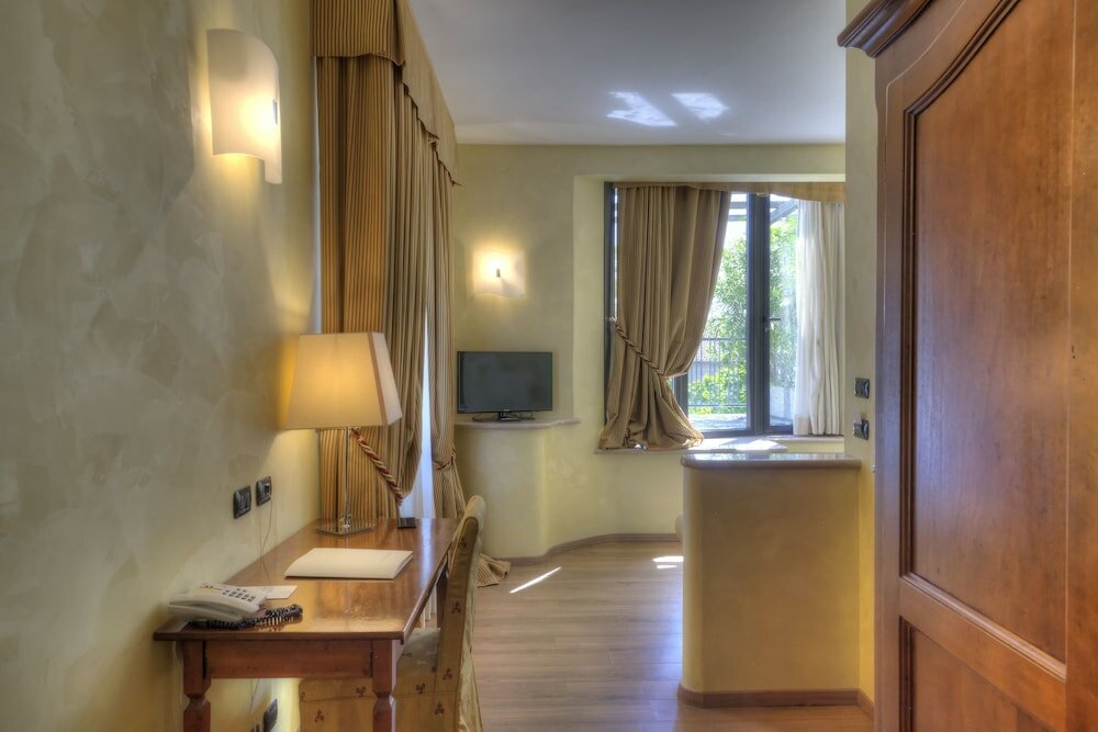 Фото Central Park Hotel Modena