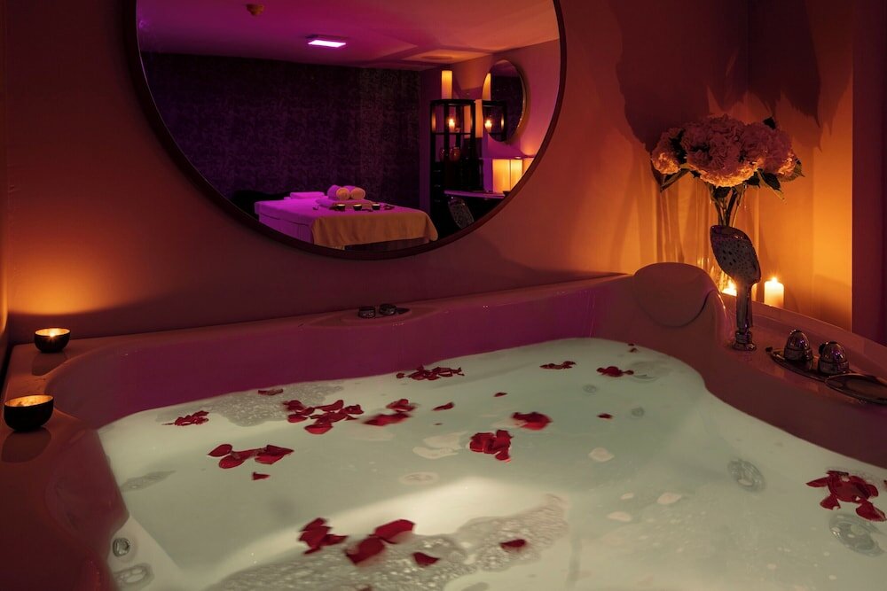 Фото Royal Ariston Hotel