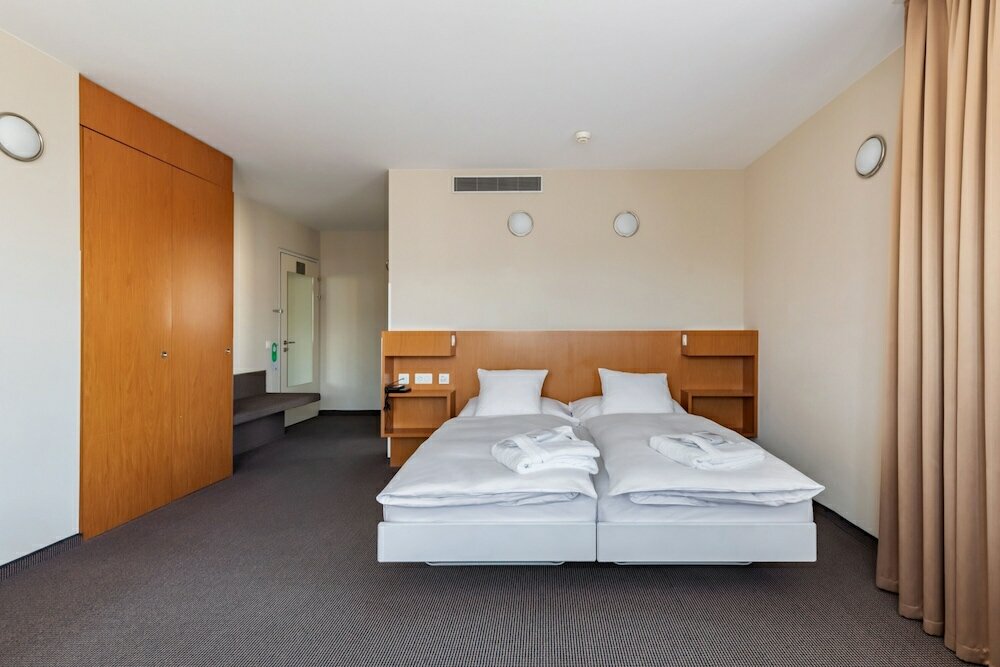 Фото Hotel Cornavin