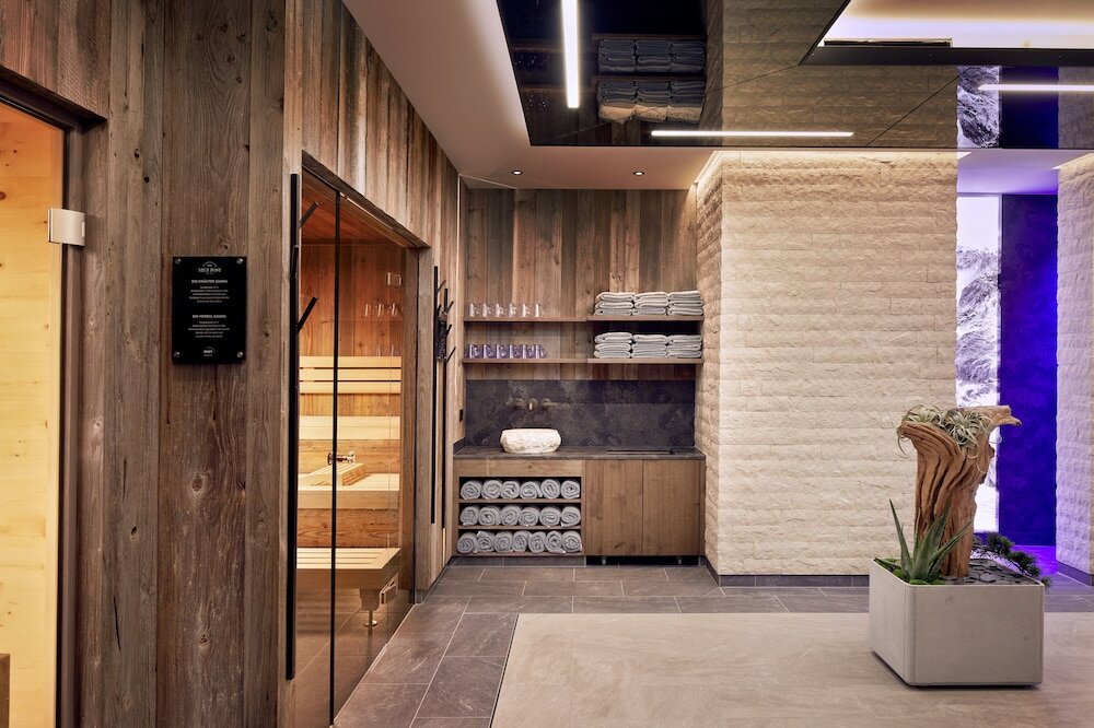 Фото Hotel Neue Post