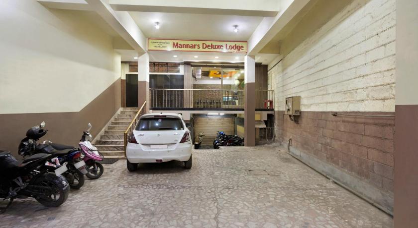 Фото Mannars Deluxe Lodge