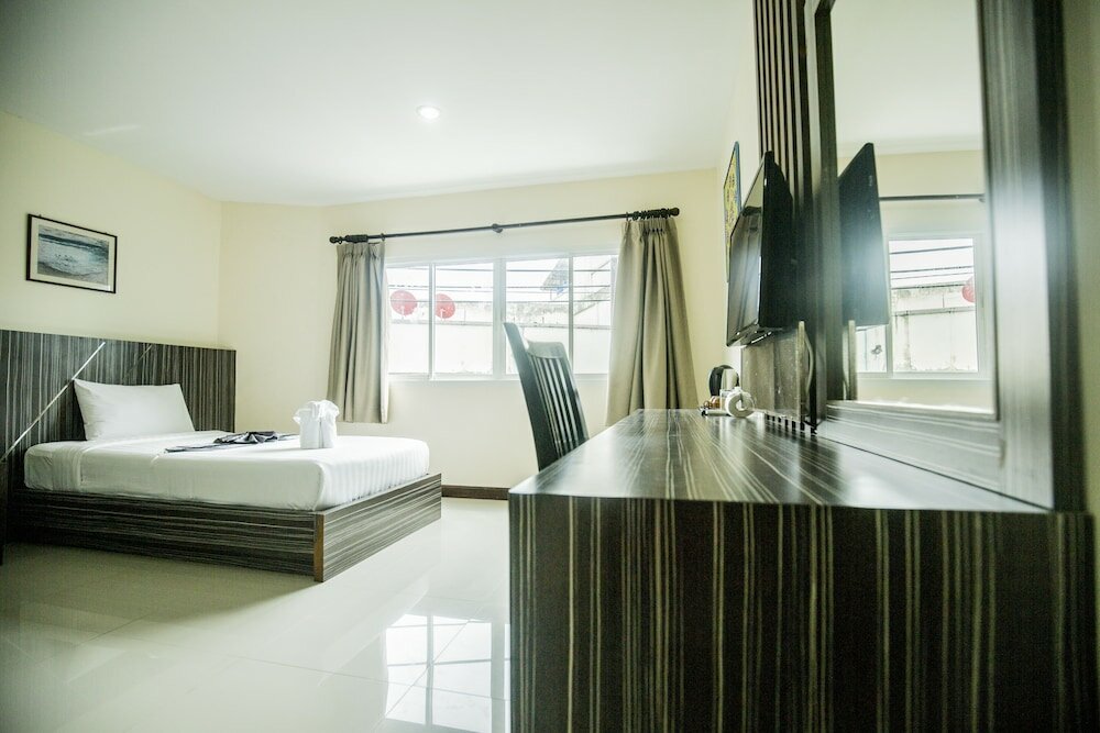 Фото The Cocoon Patong