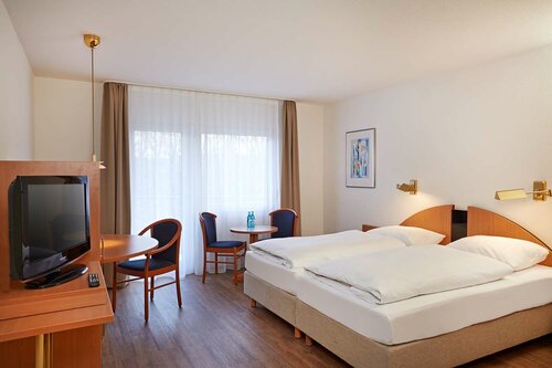 Внешний вид отеля H+ Hotel Wiesbaden Niedernhausen в Нидернхаузене, фото 2