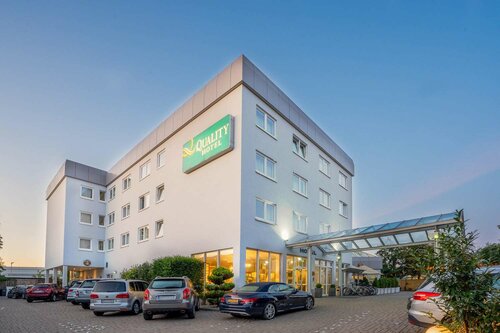 Гостиница Qu Hotel Augsburg в Аугсбурге