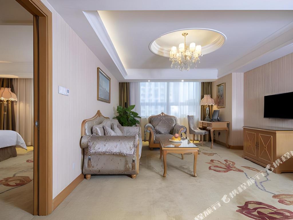 Фото Vienna International Hotel Guang'anmen