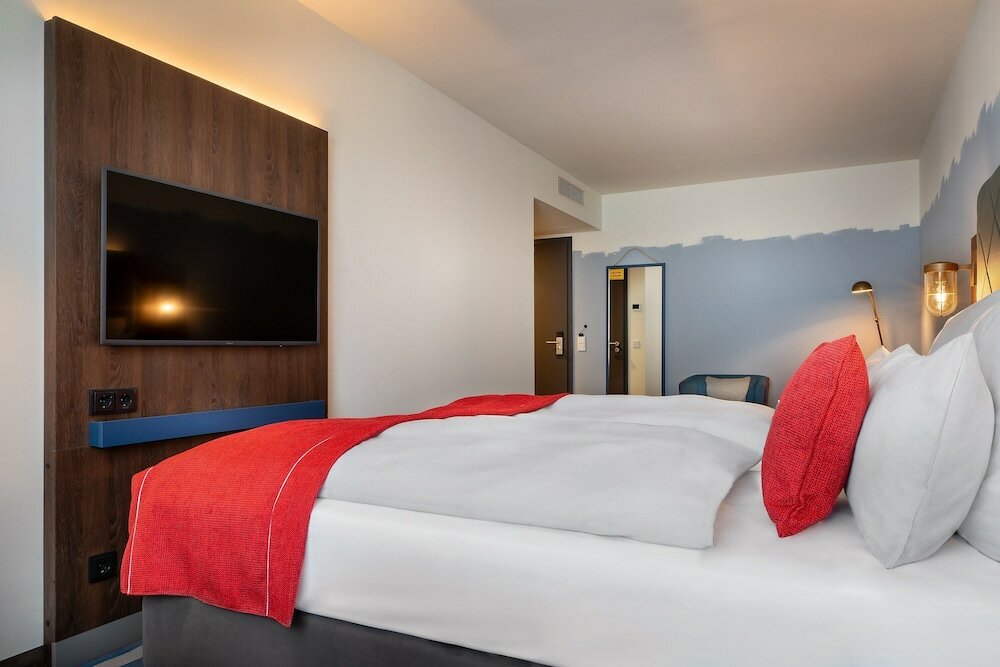 Фото Holiday Inn - the niu, Keg Hamburg Ost