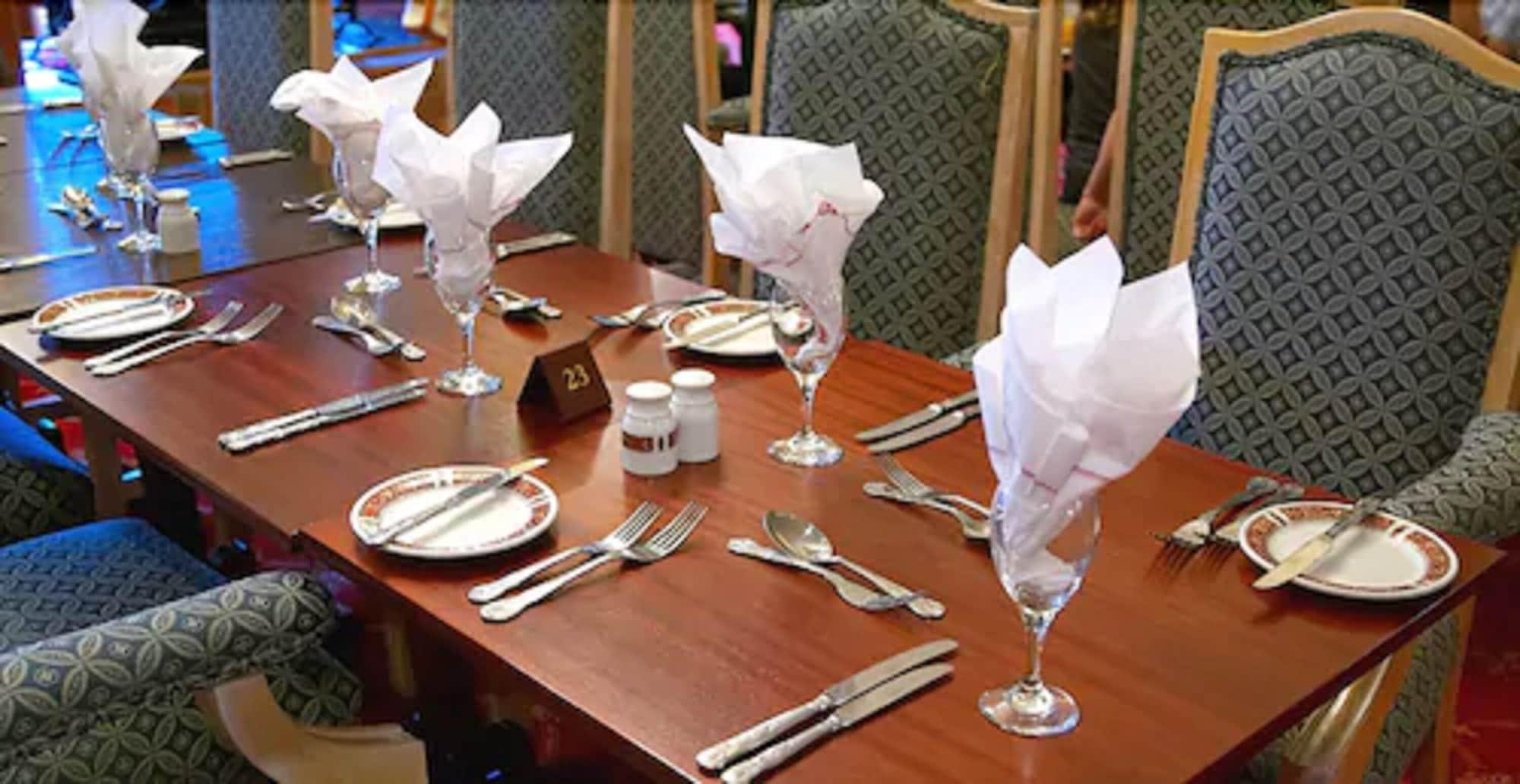 Фото Potters International Hotel