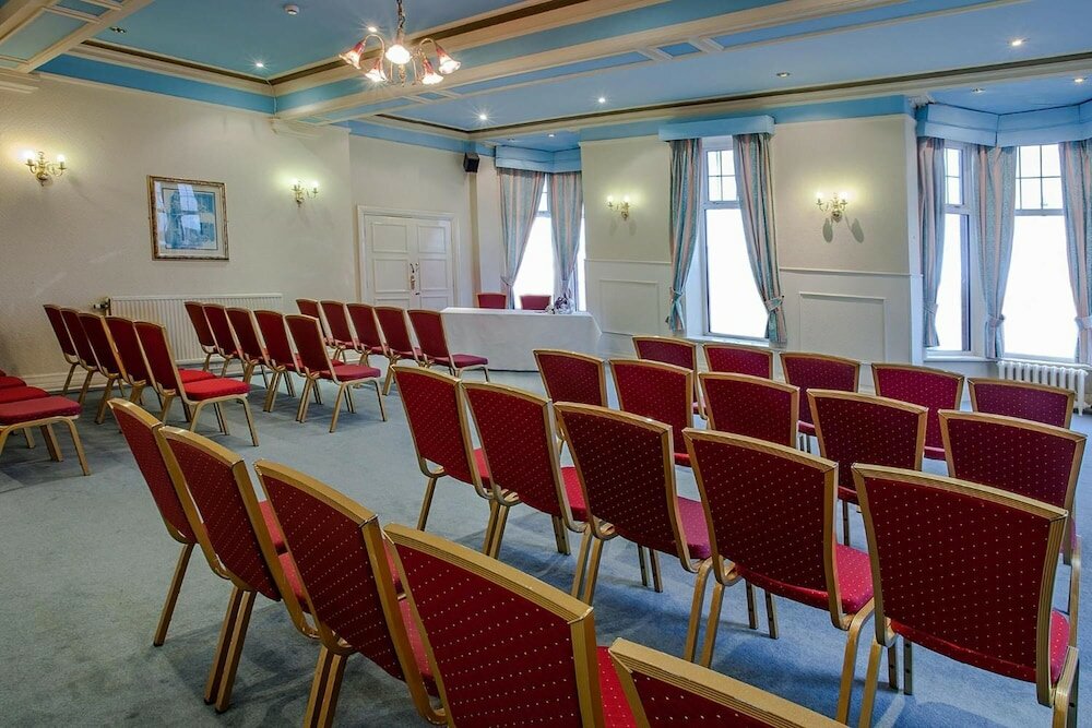 Фото Savoy Blackpool Hotel