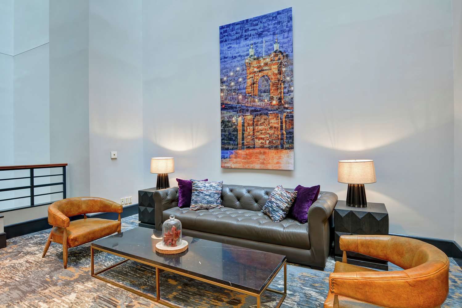 Фото The Cincinnatian Hotel Curio Collection by Hilton