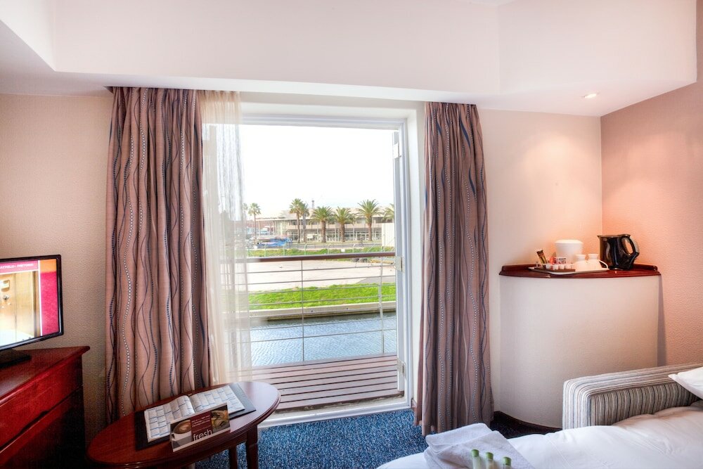 Фото City Lodge Hotel Victoria And Alfred Waterfront