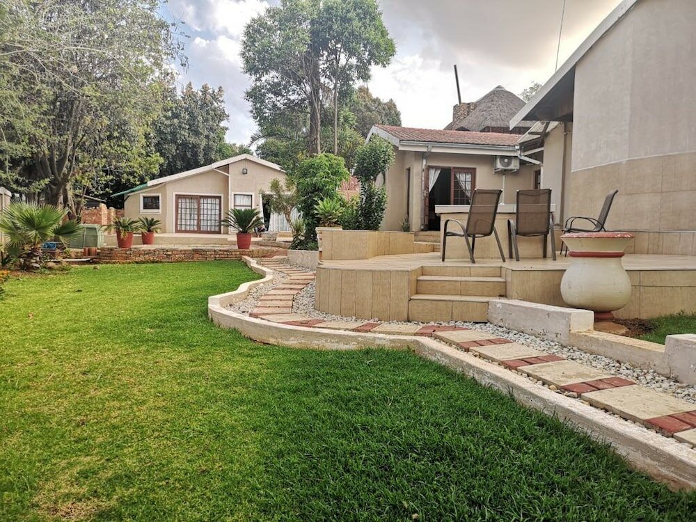 Фото отеля 5