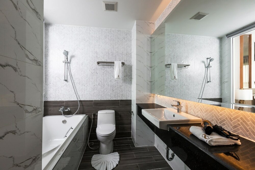 Фото The 8 Hotel Udonthani