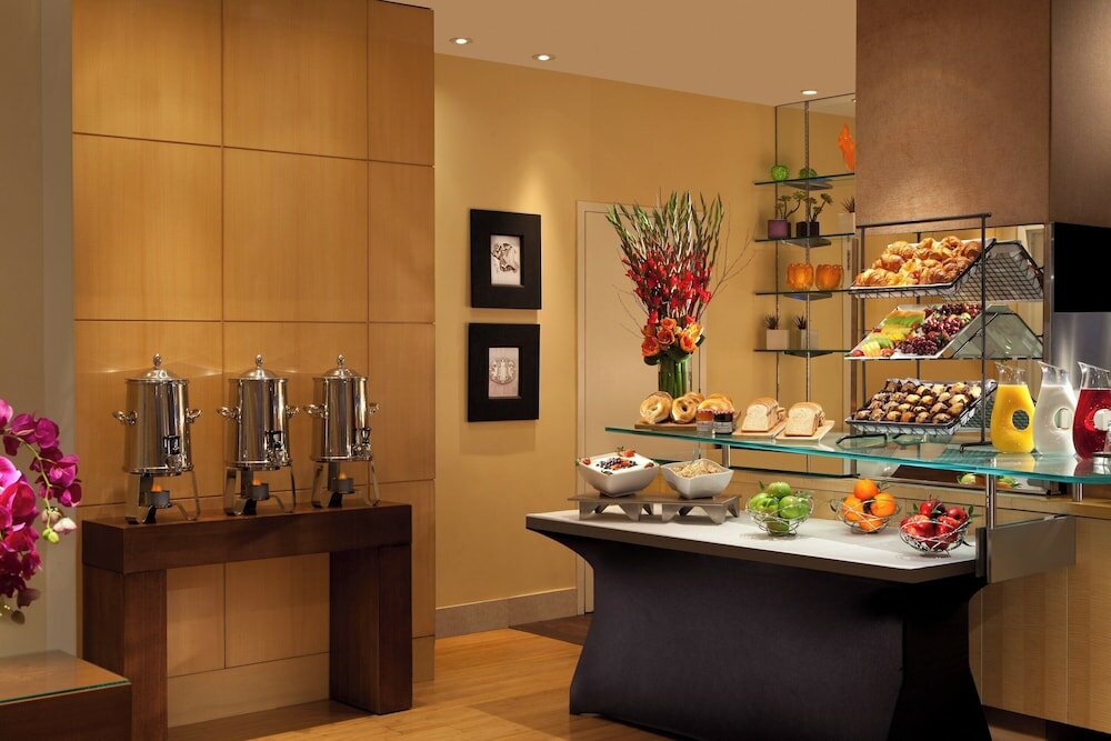 Фото Millennium Premier New York Times Square