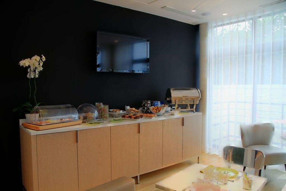 Фото Le Cesar Hotel