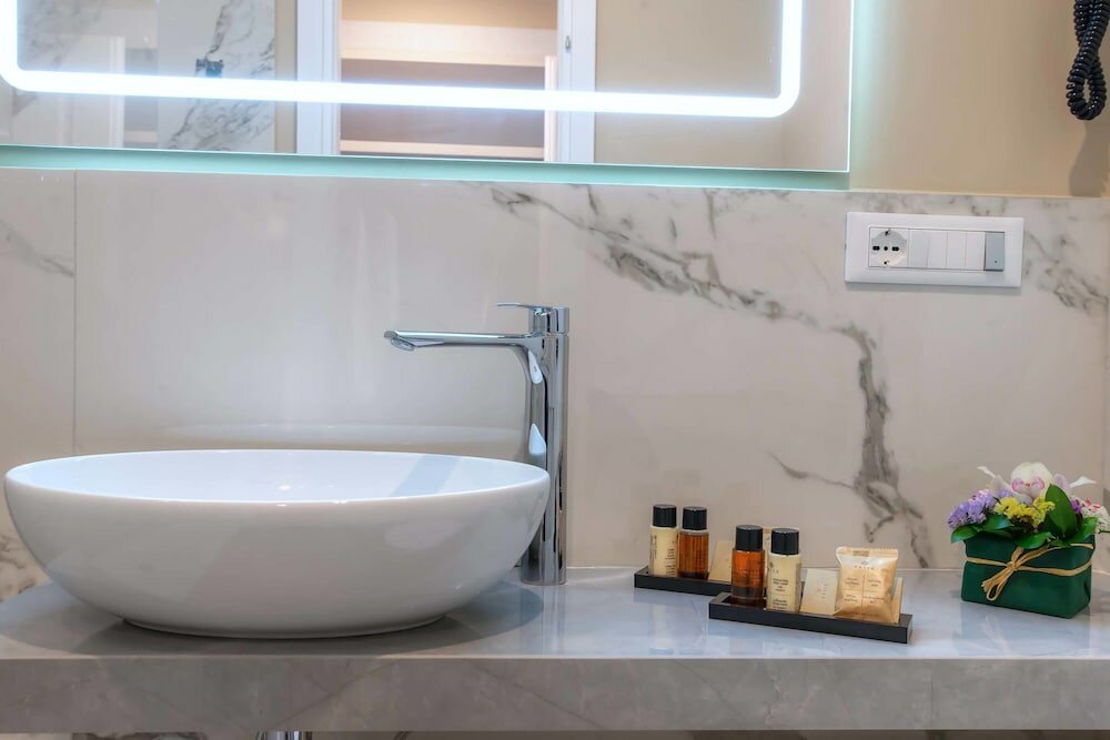 Фото The Boutique Hotel