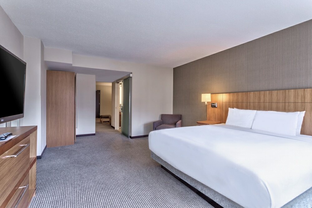 Фото Hyatt Place Minneapolis Downtown