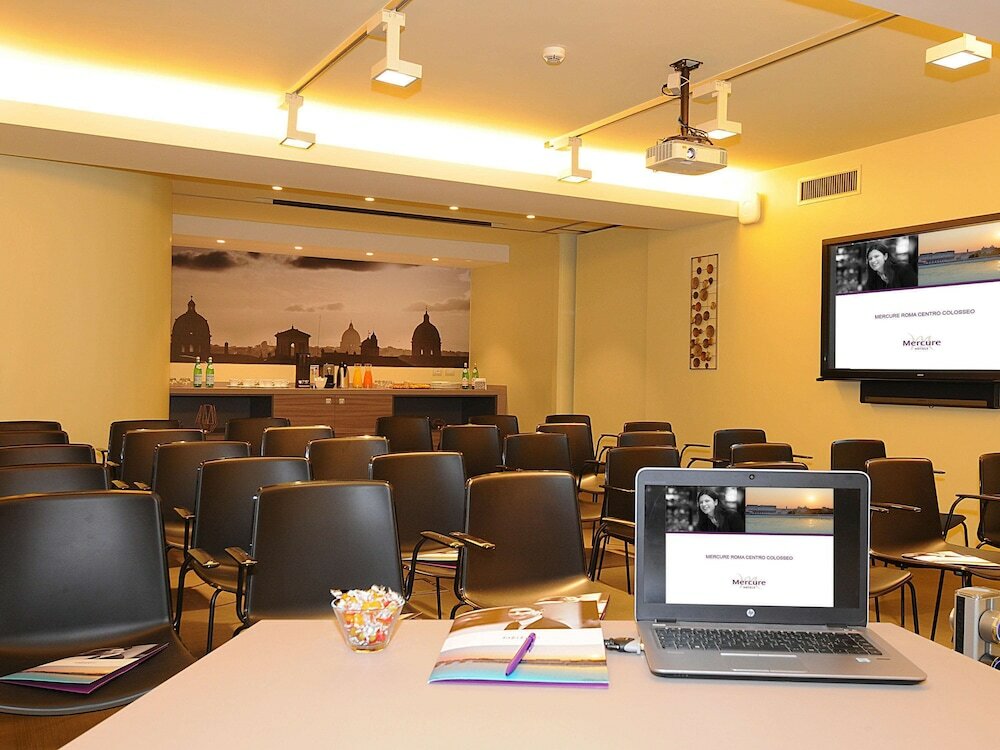 Фото Mercure Roma Centro Colosseo Hotel
