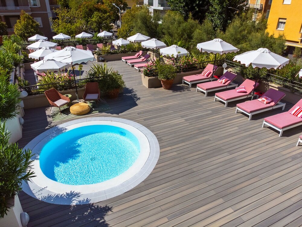 Фото Charlie in Pesaro