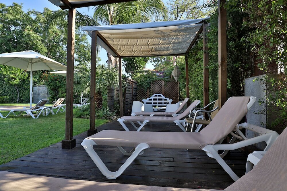 Фото Oasis Cordoba Hotel