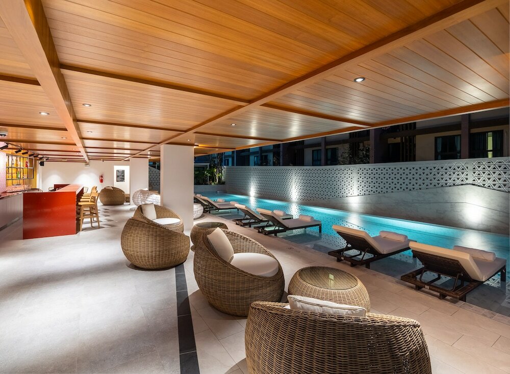 Фото Travelodge Phuket Town