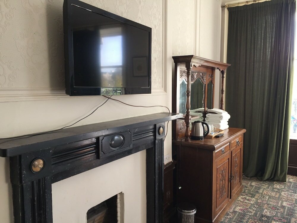 Фото Adelphi Hotel