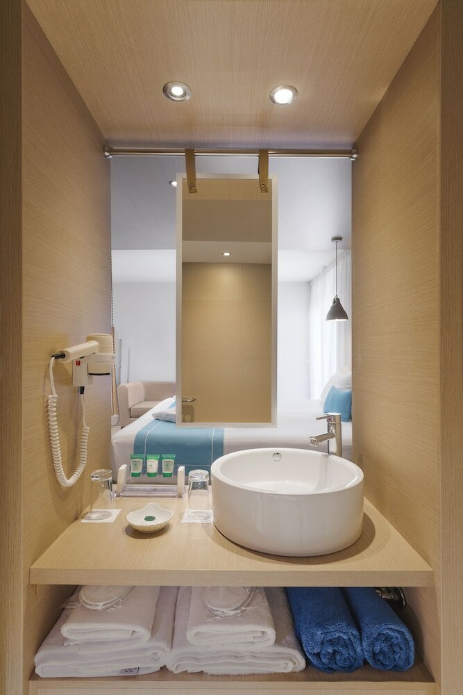 Фото The Island - Adults Only