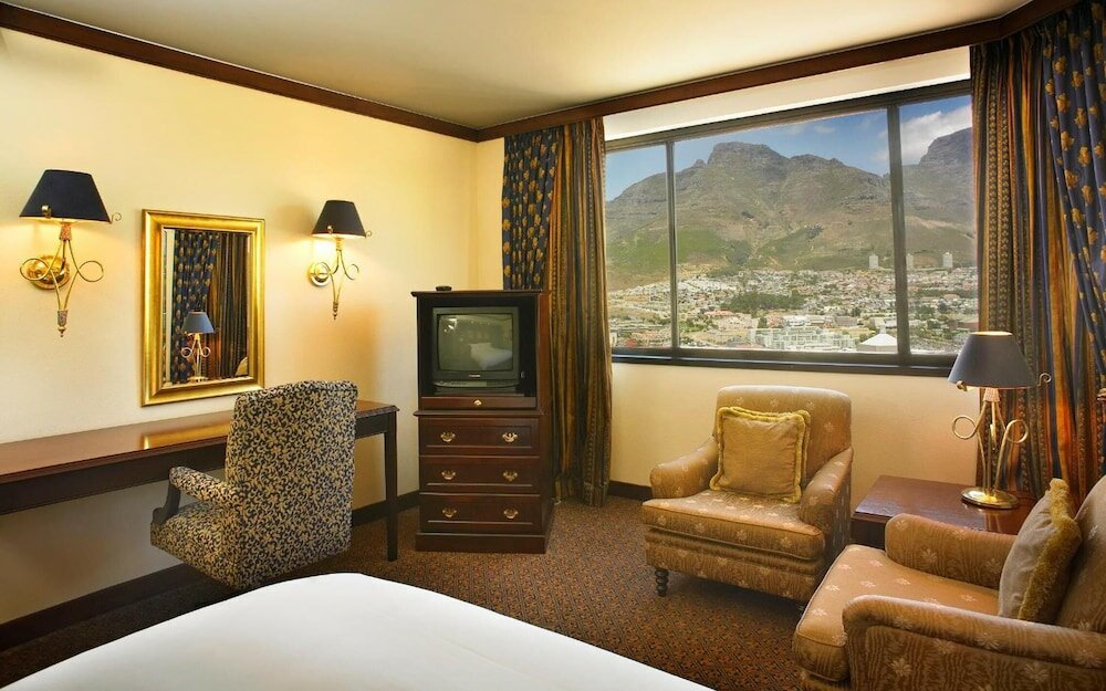 Фото Southern Sun Cape Sun