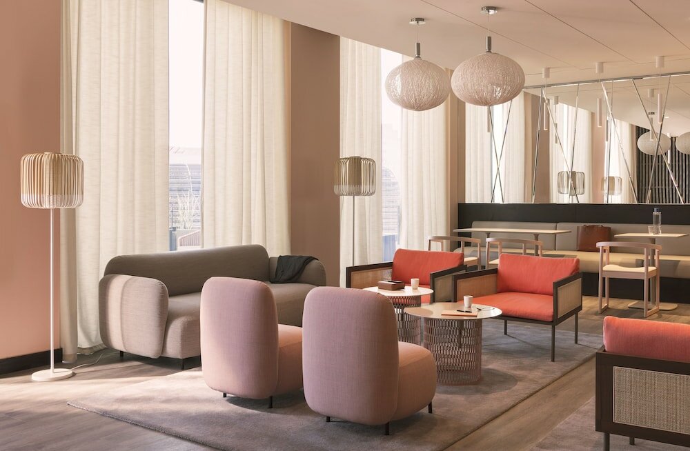 Фото Okko Hotels Paris la Défense