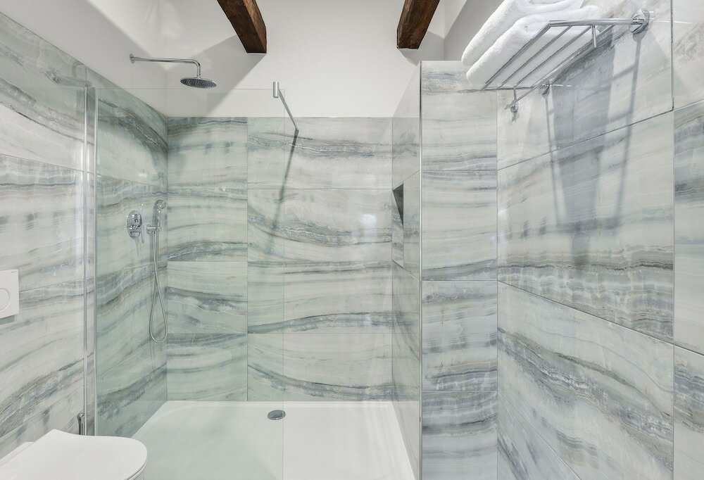 Фото Hotel Garden Court