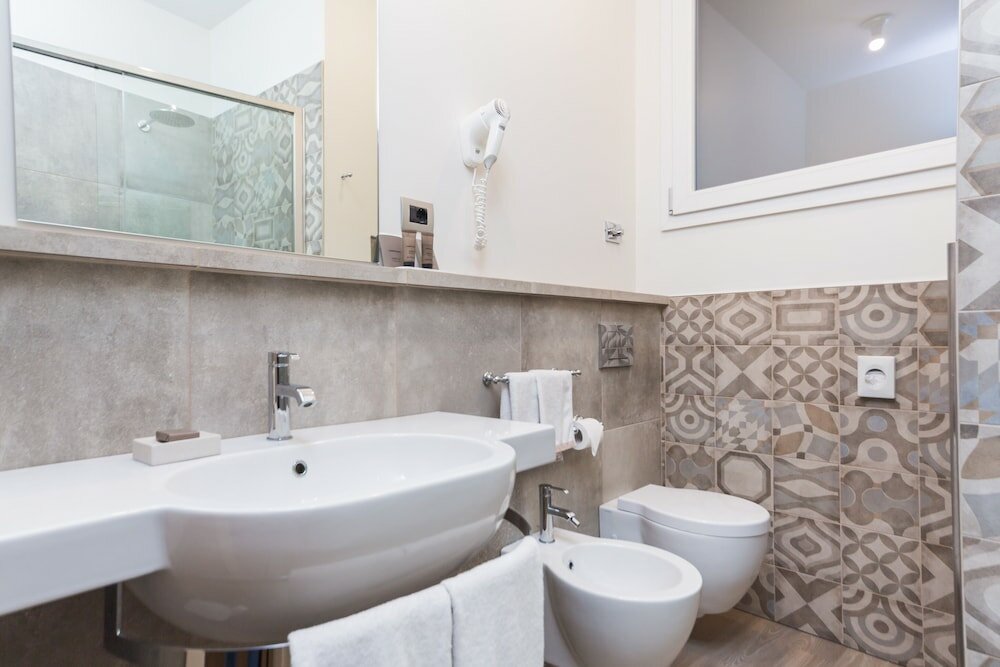 Фото Touring Hotel