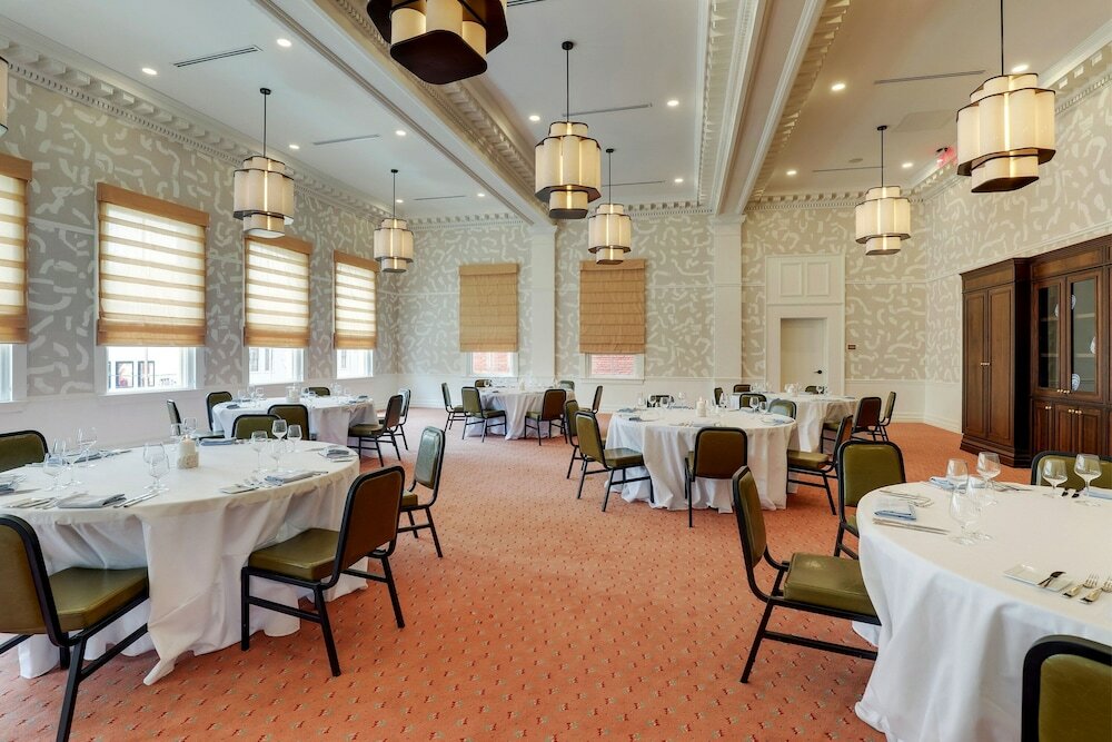 Фото Trilogy Hotel Montgomery, Autograph Collection