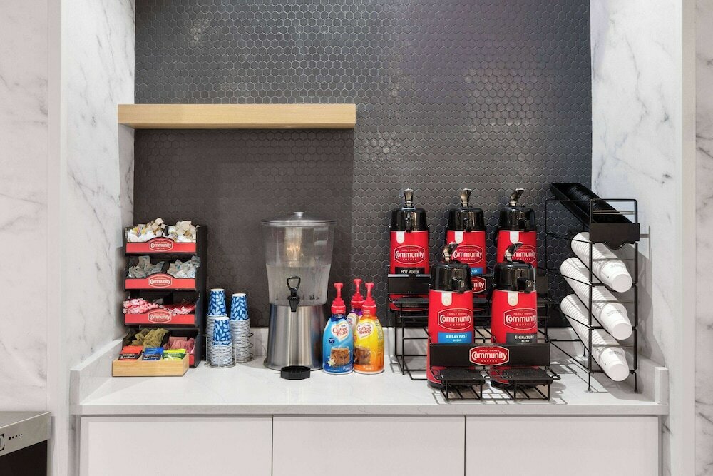 Фото La Quinta Inn & Suites by Wyndham Austin Parmer/Tech Ridge