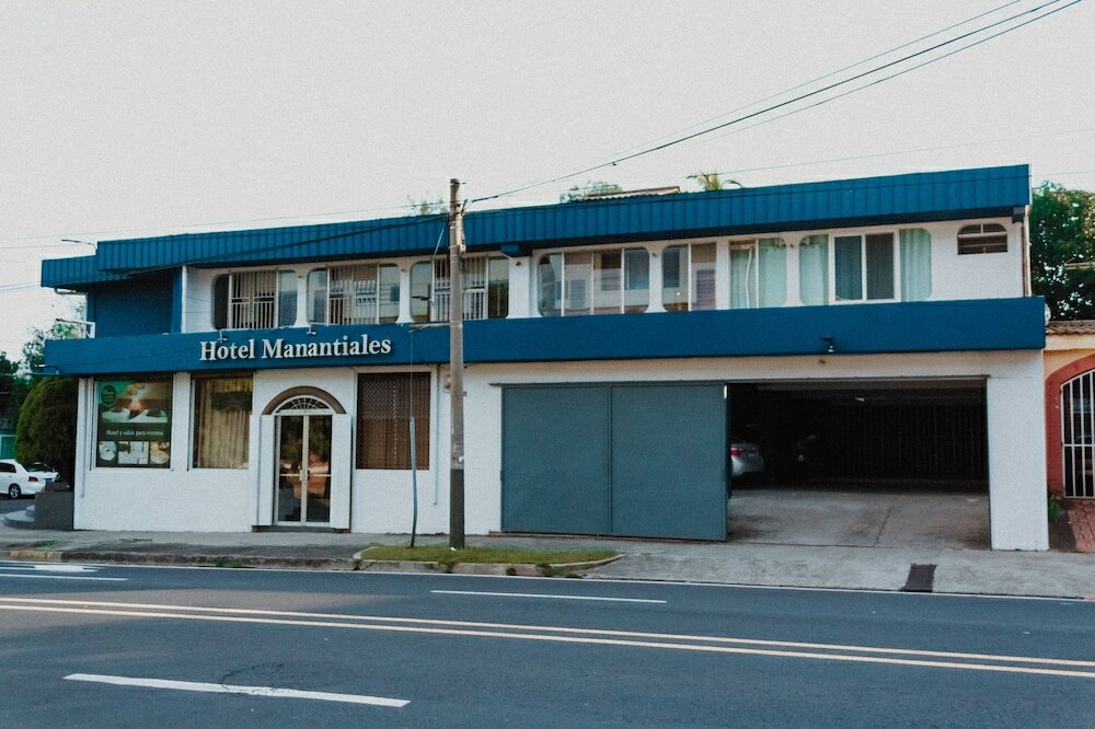 Фото Hotel Manantiales El Salvador