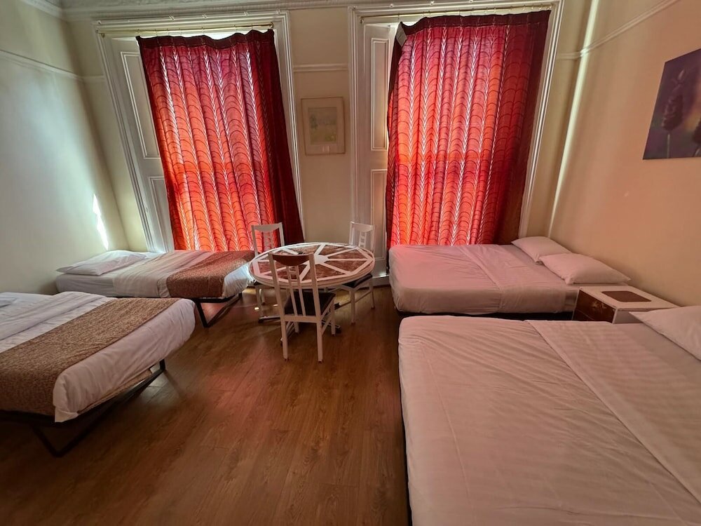 Фото Anwar House