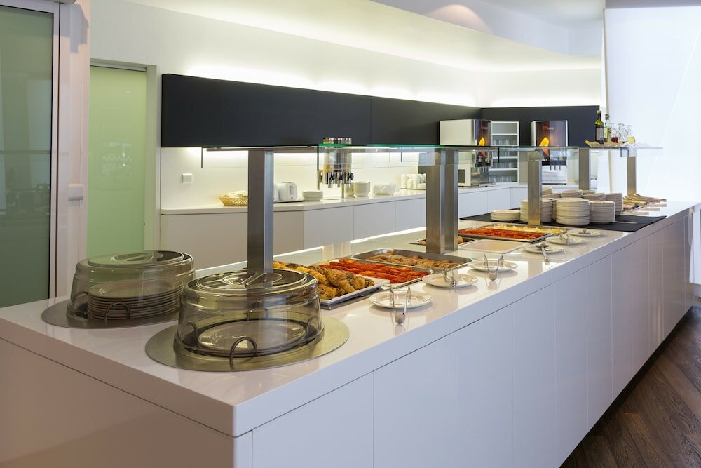 Фото M Hotel Ljubljana