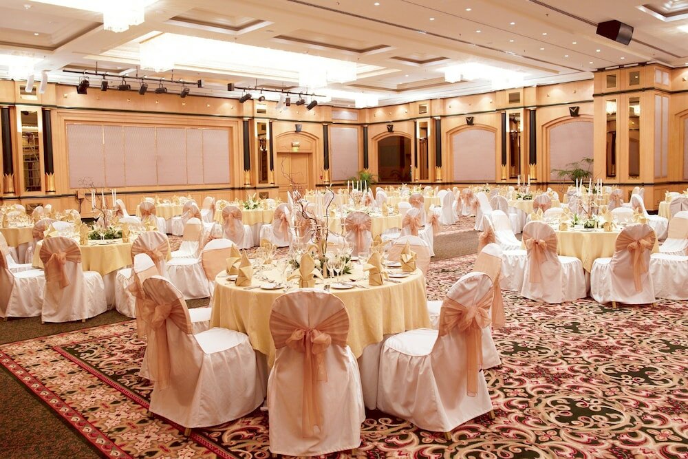 Фото Al Ain Rotana