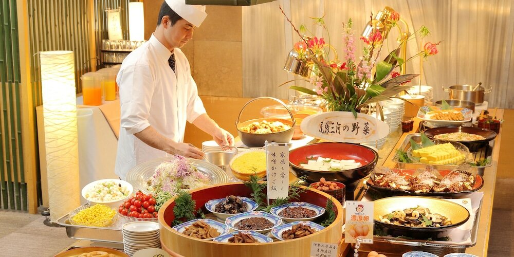 Фото Nagoya Crown Hotel