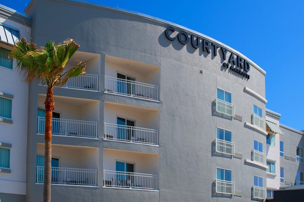 Фото Courtyard by Marriott Galveston Island