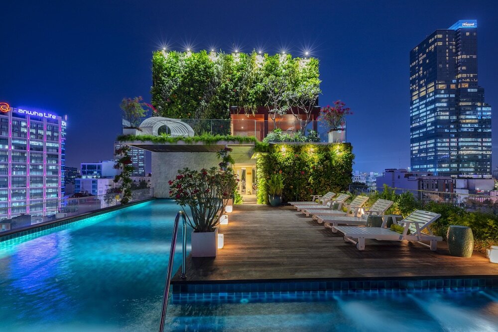 Фото Au Lac Charner Hotel