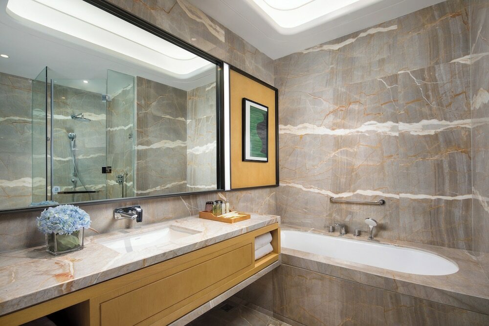 Фото Hilton Garden Inn Nujiang