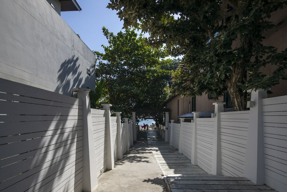 Фото Samed Pavilion Resort