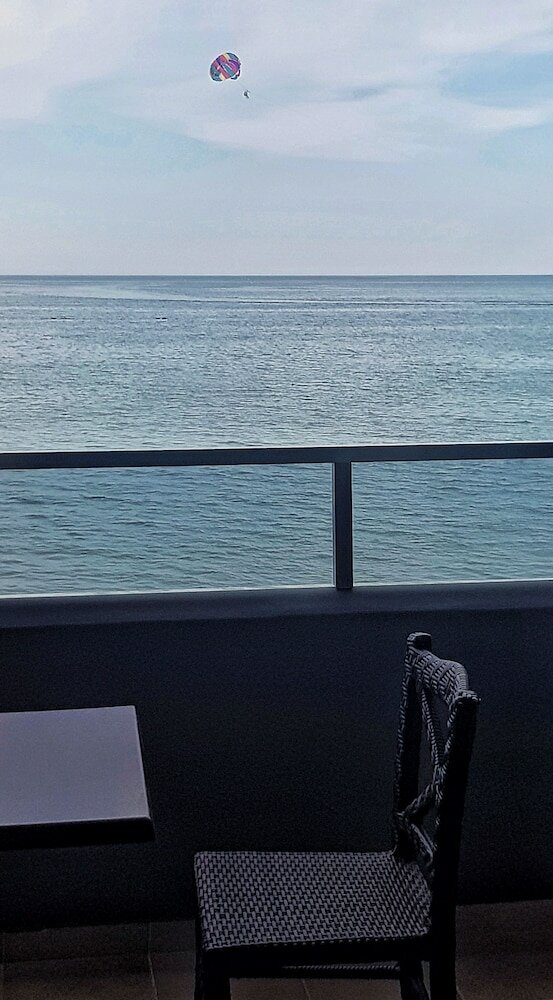 Фото Paralia Beach Boutique Hotel