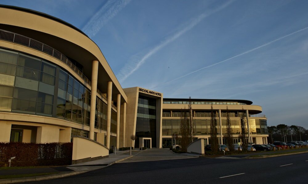 Фото Brooklands Hotel