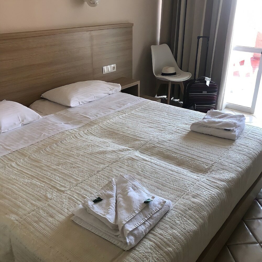 Фото Europa Resort Hotel