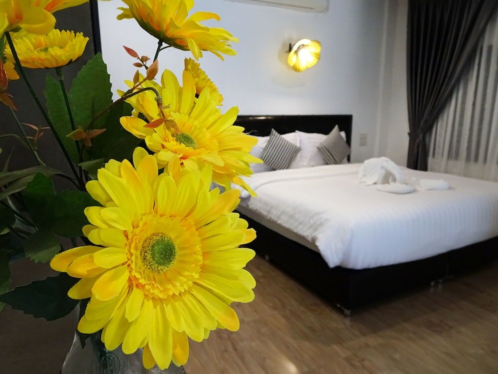 Фото Town Home by The Warehouse Chiang Mai